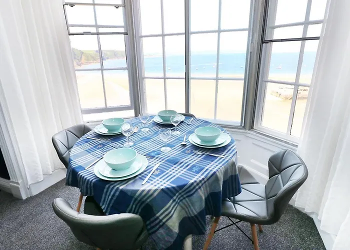 Apartment 3, Tenby