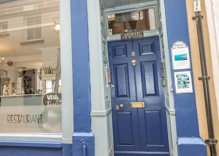 Apartment 3, Tenby