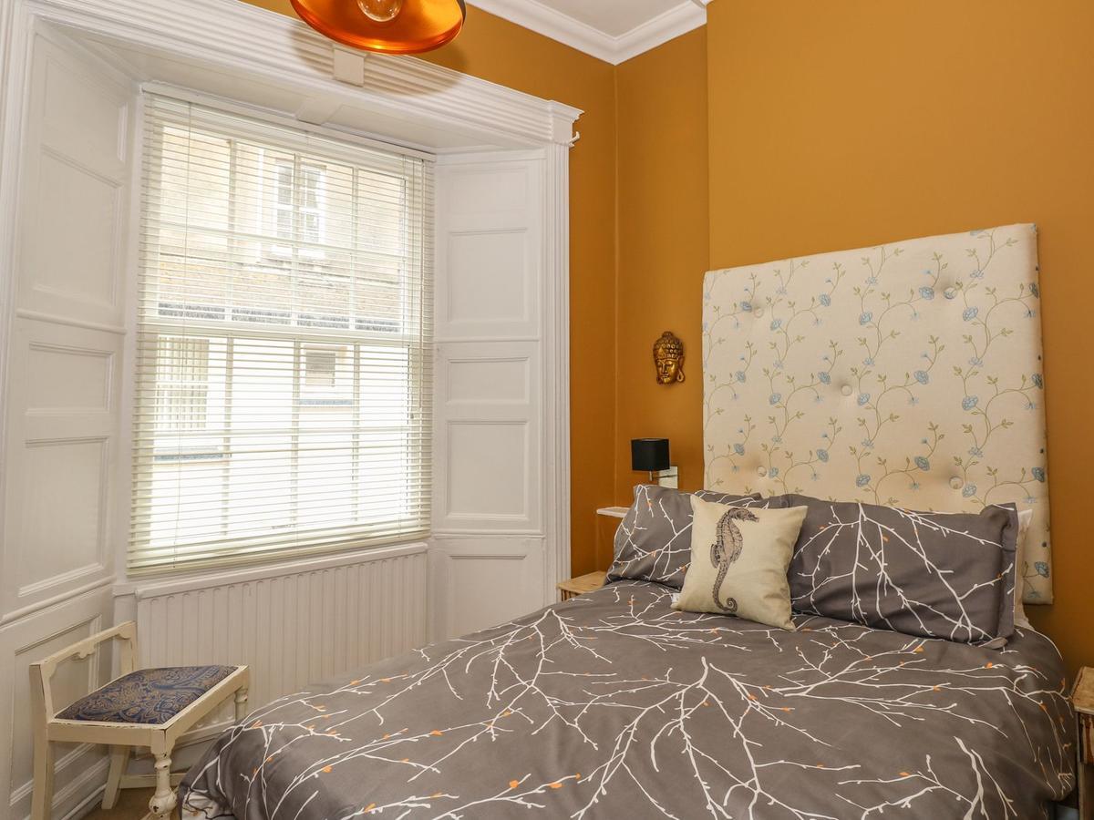 Appartement 3, United Kingdom